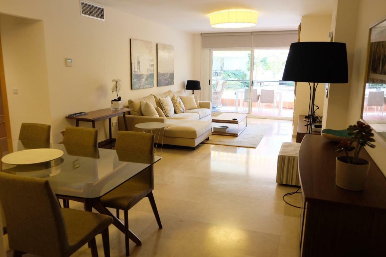 Luxury Modern Apartment With Terrace, Pool And Garage! Μαρμπέλλα Εξωτερικό φωτογραφία
